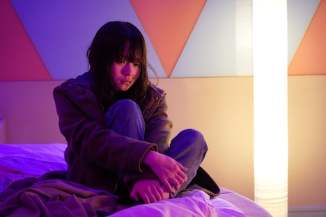 映画「ひらいて」より。 (c)綿矢りさ・新潮社／「ひらいて」製作委員会