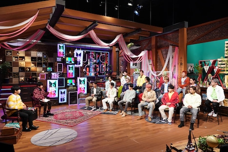 左から千葉雄大、田中圭、THE RAMPAGE from EXILE TRIBE。(c)日本テレビ