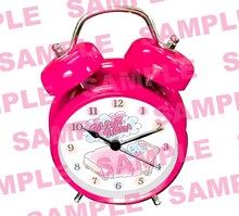 「SILENT SIREN PREMIUM BOX～11年分詰め込みました～」に同梱されるメンバーボイス入り目覚まし時計のサンプル画像。