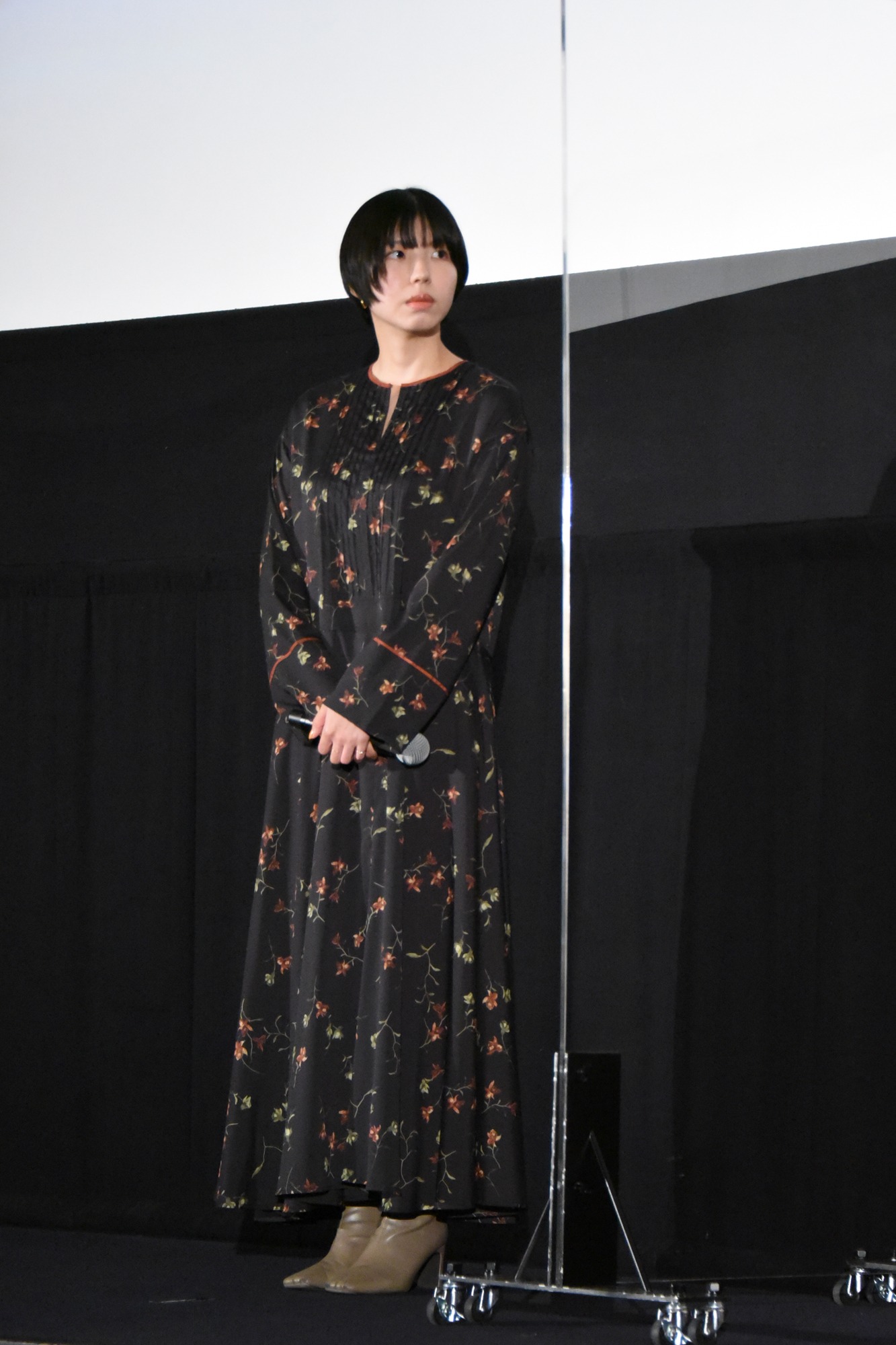 首藤凜監督