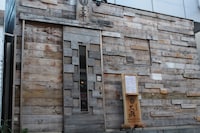 居酒屋「三盃」外観