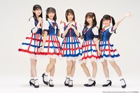 左から長谷川里桃、蟹沢萌子（≠ME）、鈴代紗弓、夏吉ゆうこ、中川梨花。