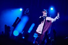 eyeron（Vo）（撮影：曽我美芽）