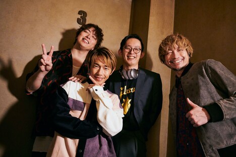 ソナーポケットと芦沢ムネト。（撮影：曽我美芽）