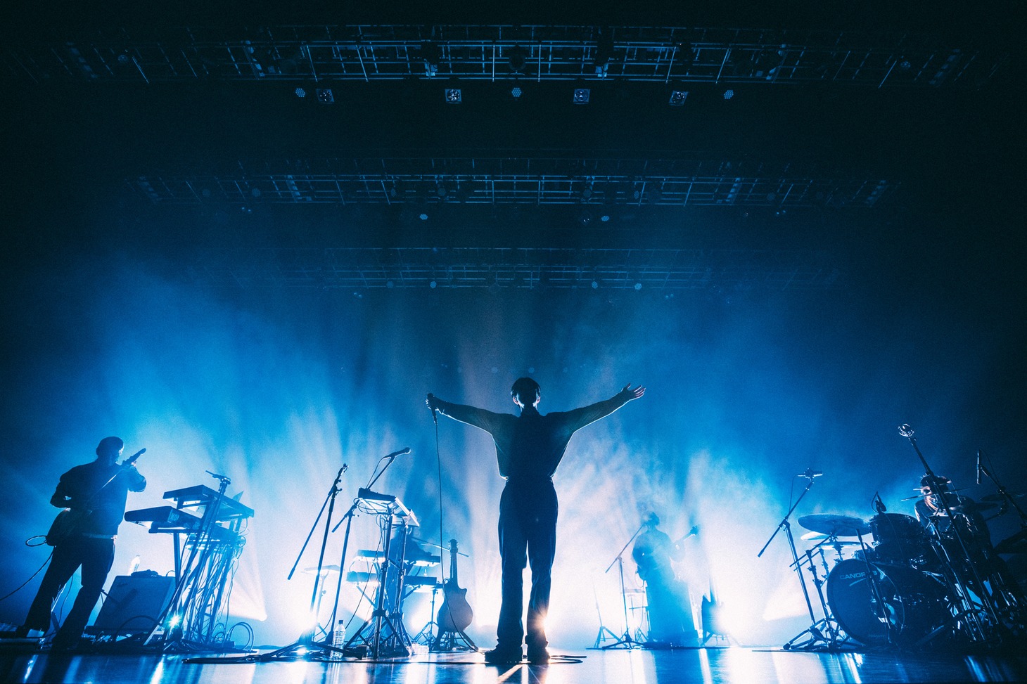 雨のパレード「ame_no_parade TOUR 2021 "ESSENCE”」東京・EX THEATER ROPPONGI公演の様子。（Photo by Ray Otabe）