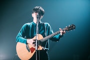 福永浩平(Vo)(Photo by Ray Otabe)