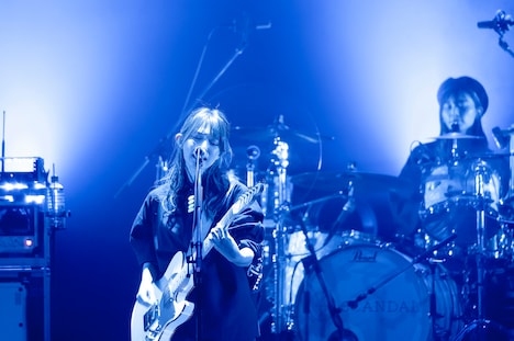 HARUNA（SCANDAL）（撮影：ヤオタケシ）