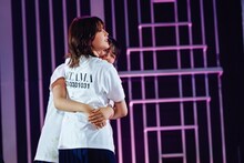 渡邉理佐（手前）（撮影：上山陽介）