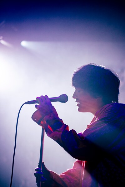 石崎ひゅーい（撮影：鈴木友莉）