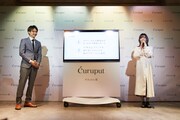左から株式会社I-ne「curuput」開発責任者の入江真之氏、きゃりーぱみゅぱみゅ。