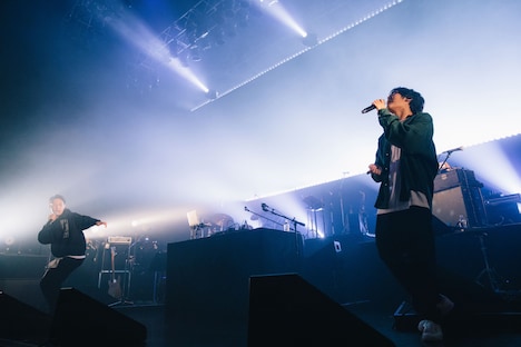 tofubeatsとSTUTS。（Photo by Tatsuya Hirota）