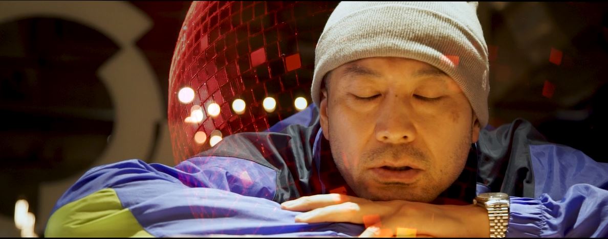 dj honda × ill-bosstino「SEE YOU THERE」ミュージックビデオより。