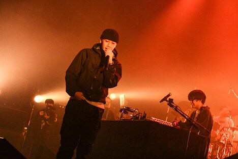 JJJとSTUTS。（Photo by Teppei Kishida）