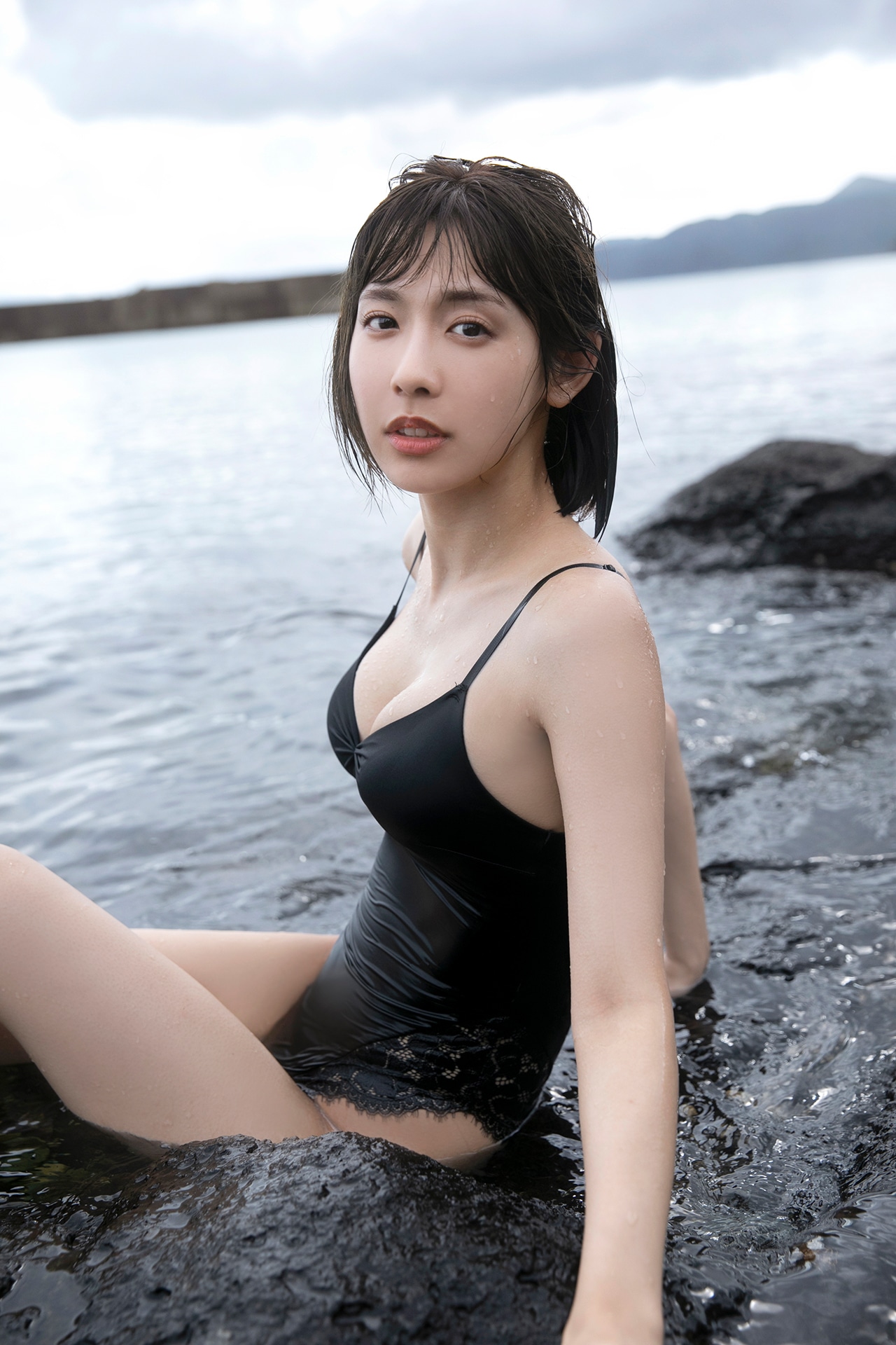 水湊みお「週刊プレイボーイ」アザーカット（撮影：西條彰仁） (c)集英社 / 週刊プレイボーイ