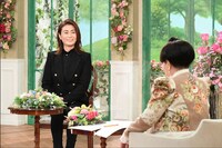左から氷川きよし、黒柳徹子。(c)テレビ朝日