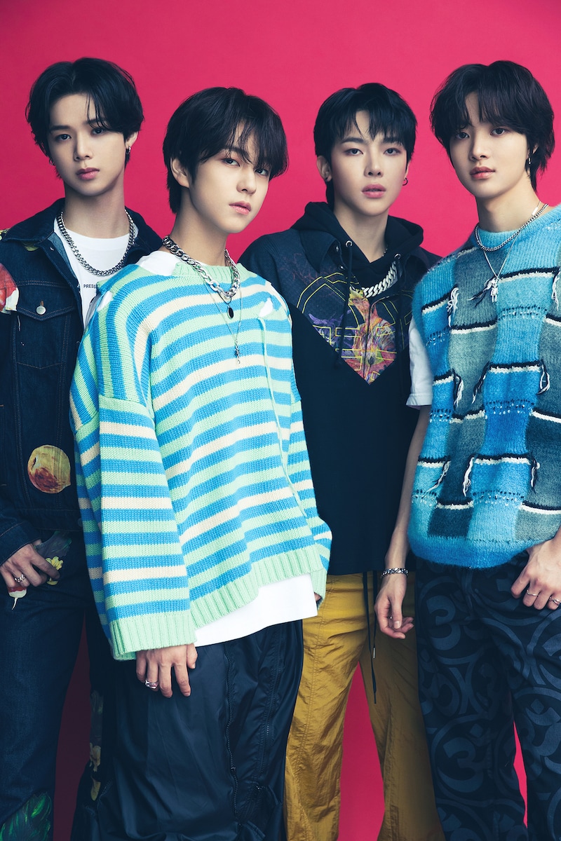 左からK、TAKI、NICHOLAS、EJ。