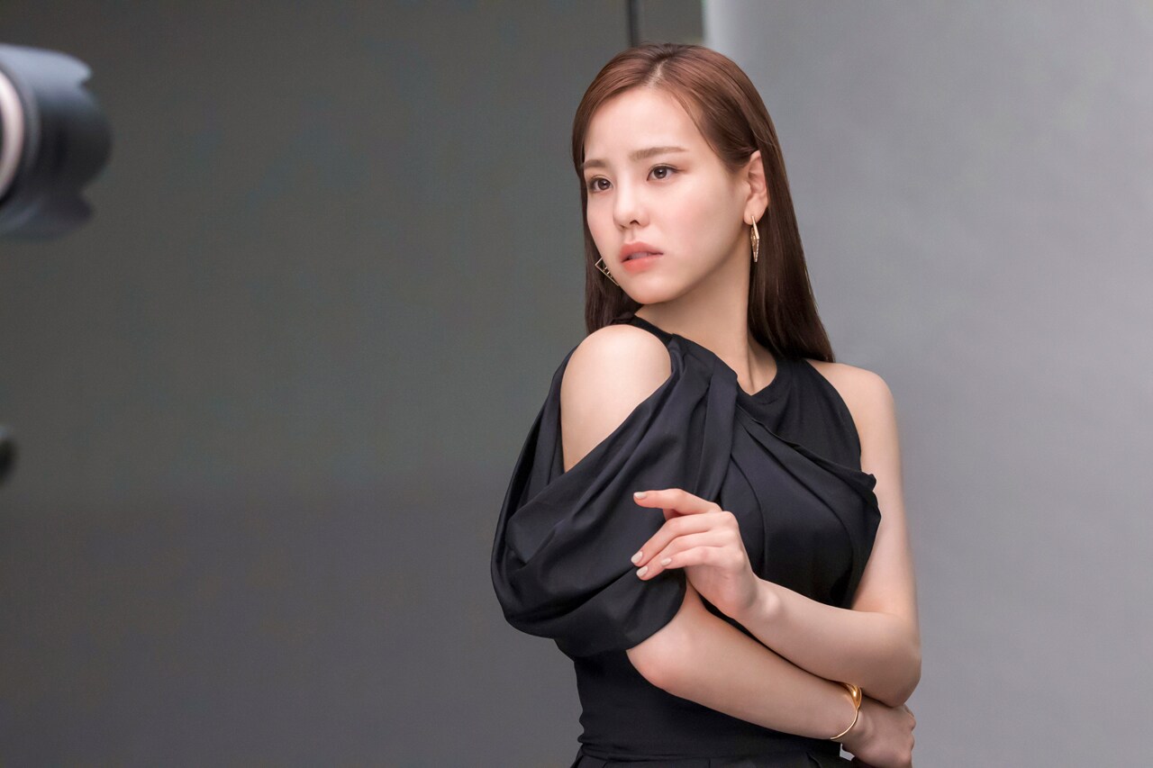 MAKO（NiziU） [画像ギャラリー 28/36] - 音楽ナタリー