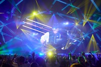 Creepy Nutsのライブの様子。（撮影：山内洋枝）