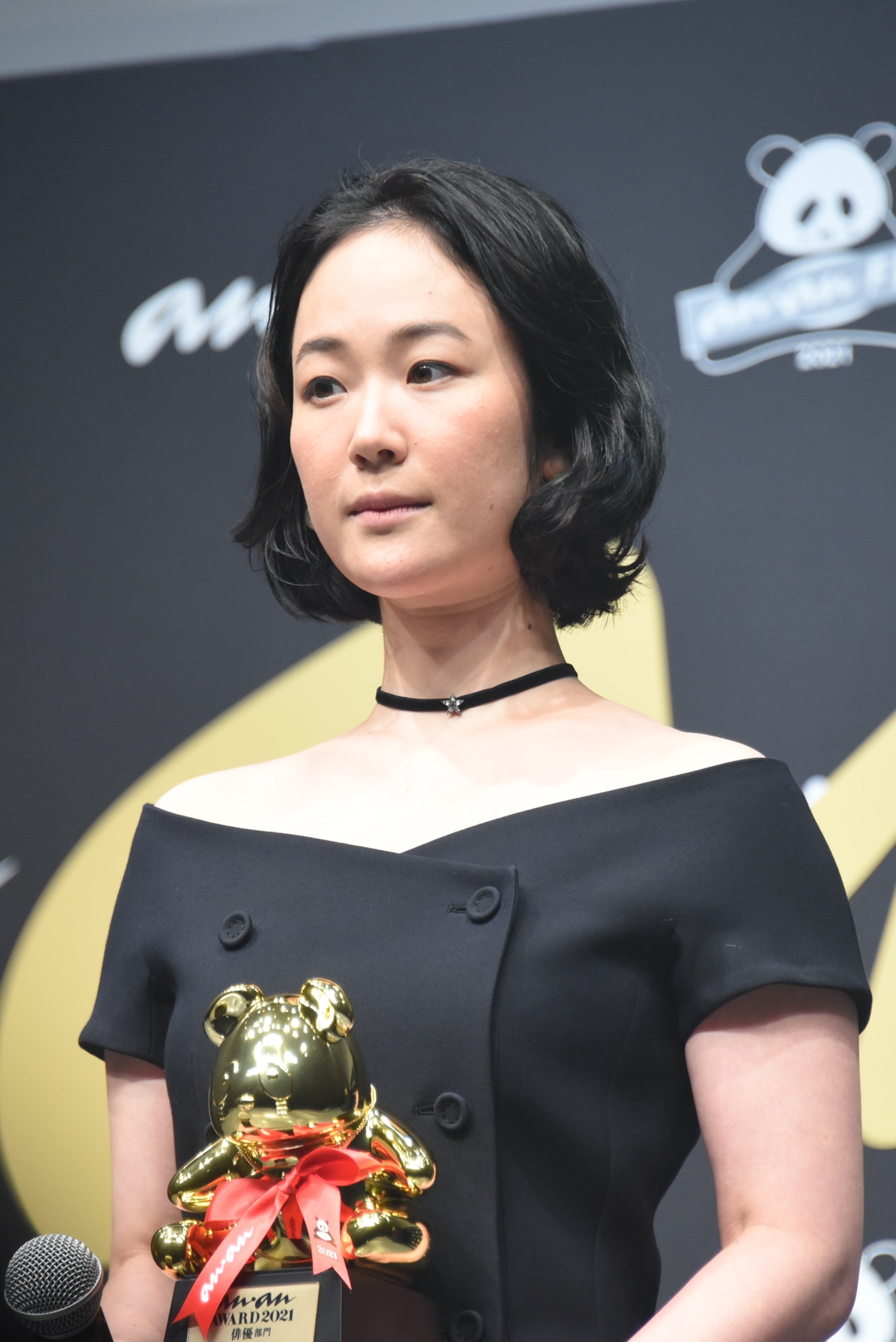 黒木華