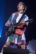 克哉（G / UVERworld）（撮影：山内洋枝）