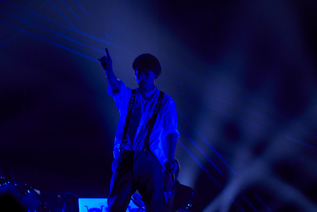 TAKUYA∞（Vo, Programming / UVERworld）（撮影：山内洋枝）