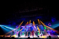 「Happy Halloweeeen 浦島坂田幽霊船 ～本気か！MAGIC！マジカルミラクル！きゅるるるるん☆彡 お菓子くなっちゃう♡もうっ//♡やメテオー！CHU♡ﾄﾞｰﾝ！～」の様子。（撮影：小松陽祐 / ODD JOB、堀卓朗 / ELENORE）