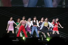 NiziU（撮影：山内洋枝）