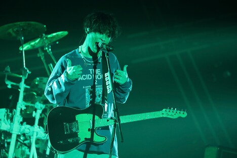 山中拓也（Vo, G / THE ORAL CIGARETTES）（撮影：山内洋枝）