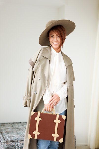 氷川きよし「旅うたスペシャルBOX」付属写真集より。