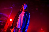 牛丸ありさ（Vo, G / yonige）（Photo by AZUSA TAKADA）