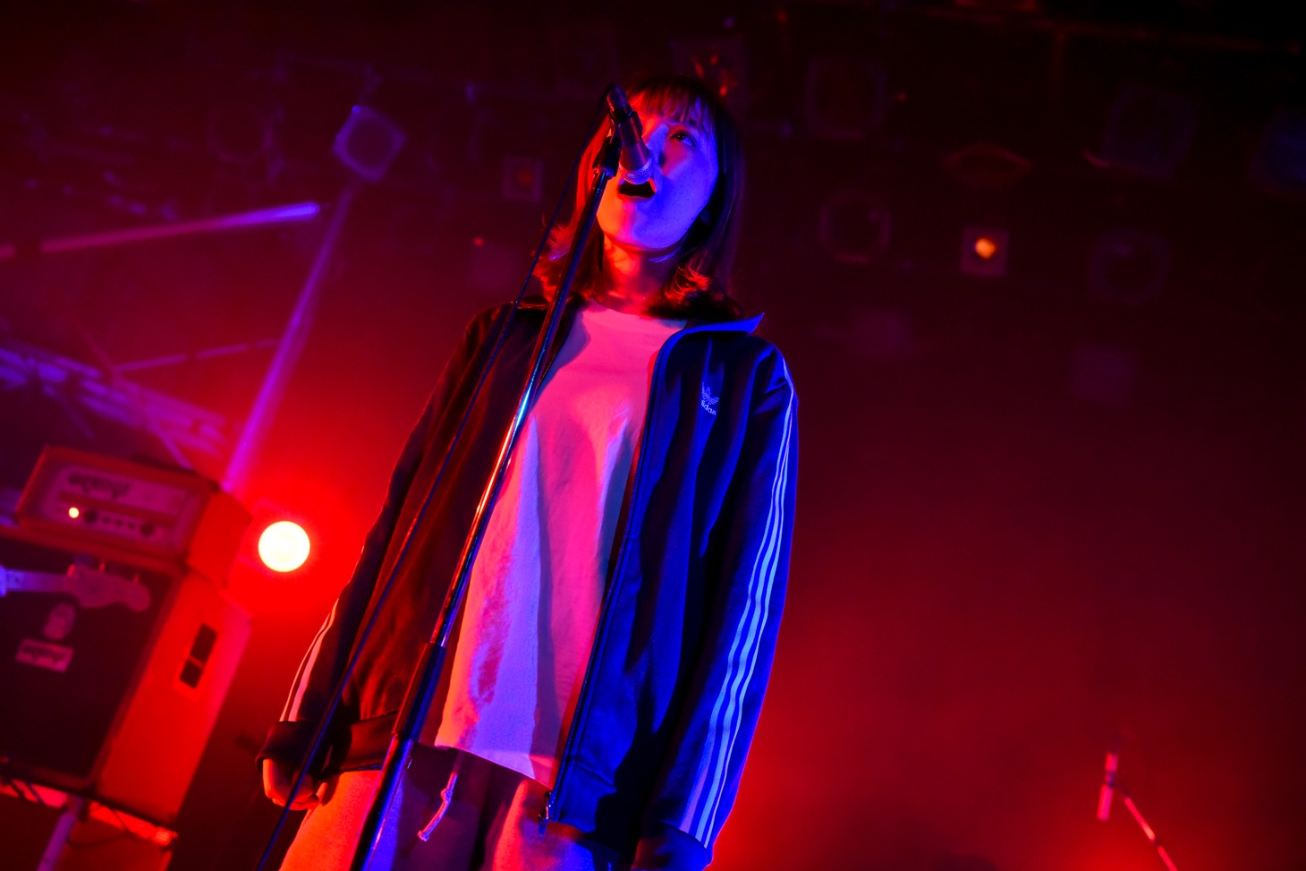 牛丸ありさ（Vo, G / yonige）（Photo by AZUSA TAKADA）