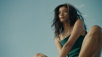 TBCの新CM「一生つづく自信」編より。