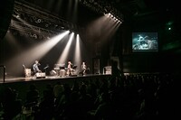 「ライブナタリー “中田裕二” ～LITTLE CHANGES Release Party～」の様子。（撮影：衣斐誠）