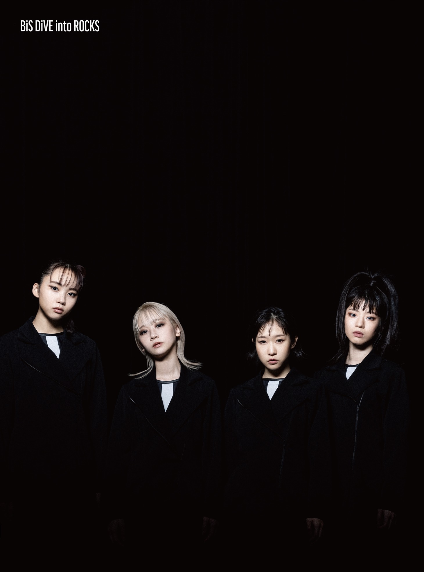BiS「BiS DiVE into ROCKS」初回限定盤ジャケット