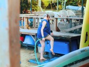 PARADISES「柏木由紀なりのPARADISES -夏のバカヤロー-」ミュージックビデオより。