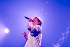 ビッケブランカ「FATE TOUR」渋谷で終幕、シム・ウンギョンも駆けつける