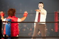 ザ・リーサルウェポンズ「新宿バトルロイヤル」の様子。