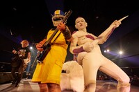 ザ・リーサルウェポンズ「新宿バトルロイヤル」の様子。