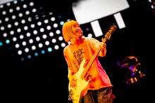 しばたありぼぼ（B, Vo）（撮影：オイケカオリ、日吉“JP”純平、ハヤシマコ）