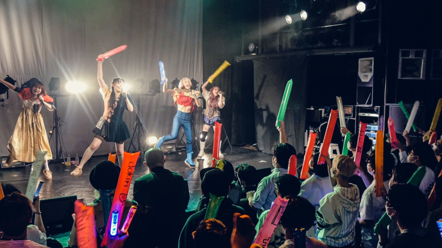 MAPA「MADPARTY」の様子。