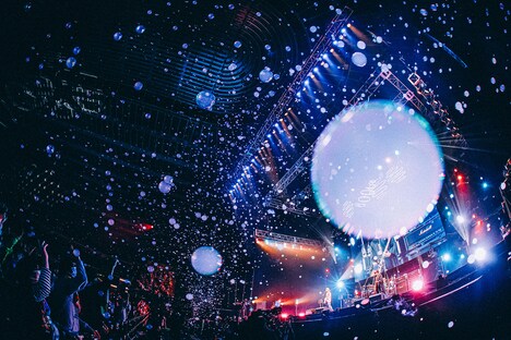 「ヤバイTシャツ屋さん 大阪城ホールワンマンライブ『まだ早い。』」の様子。（撮影：オイケカオリ、日吉“JP”純平、ハヤシマコ）