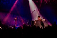 「Creepy Nuts ONE MAN TOUR『Case』」横浜アリーナ公演の様子。（Photo by @umihayato, Retouched by @hiroyabrian）