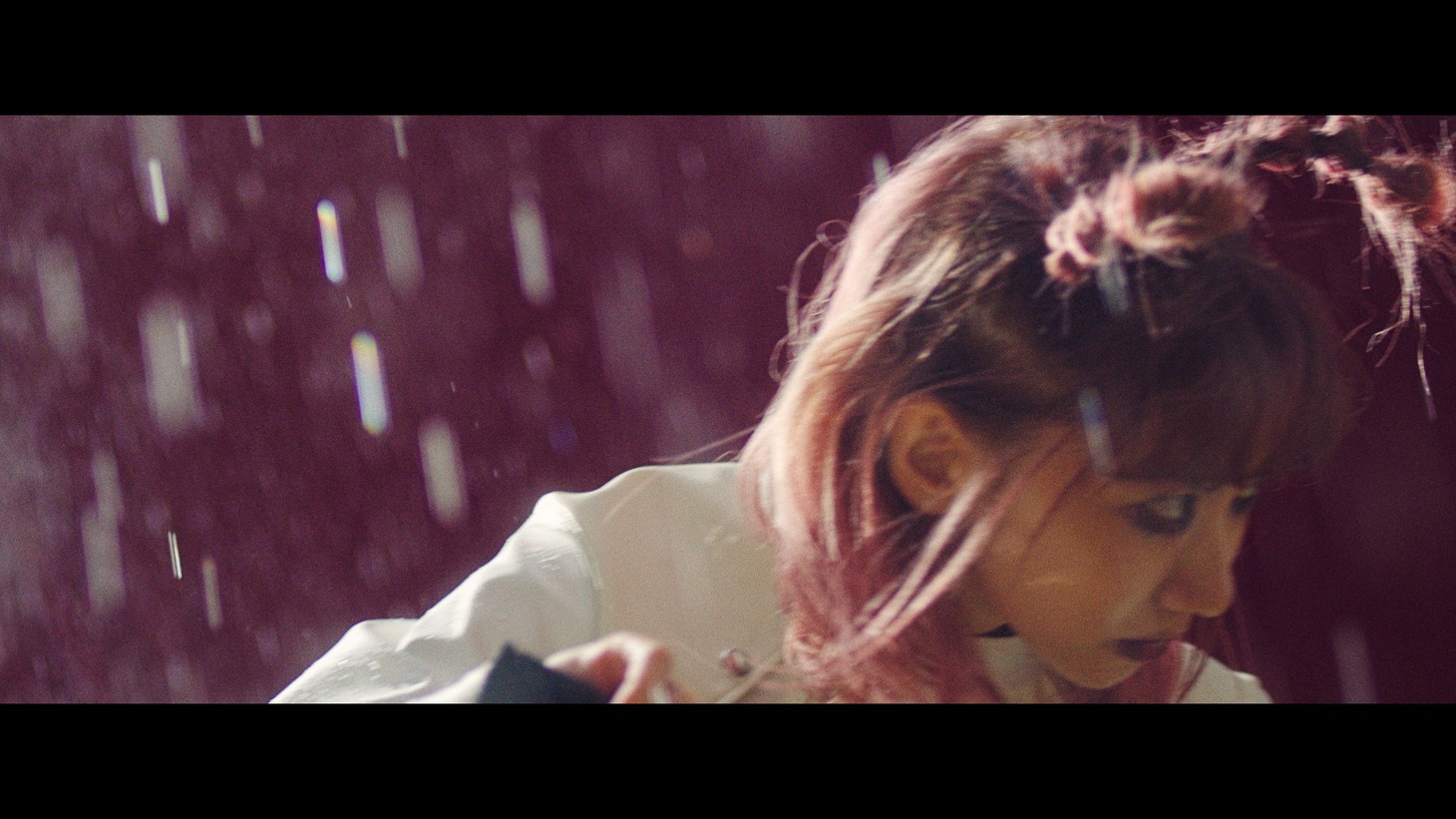 ASP「柏木由紀なりのASP -AGAiNST THE WORLD-」ミュージックビデオより。