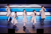 「22/7 ANNIVERSARY LIVE 2021」の様子。（提供：ソニー・ミュージックレーベルズ）