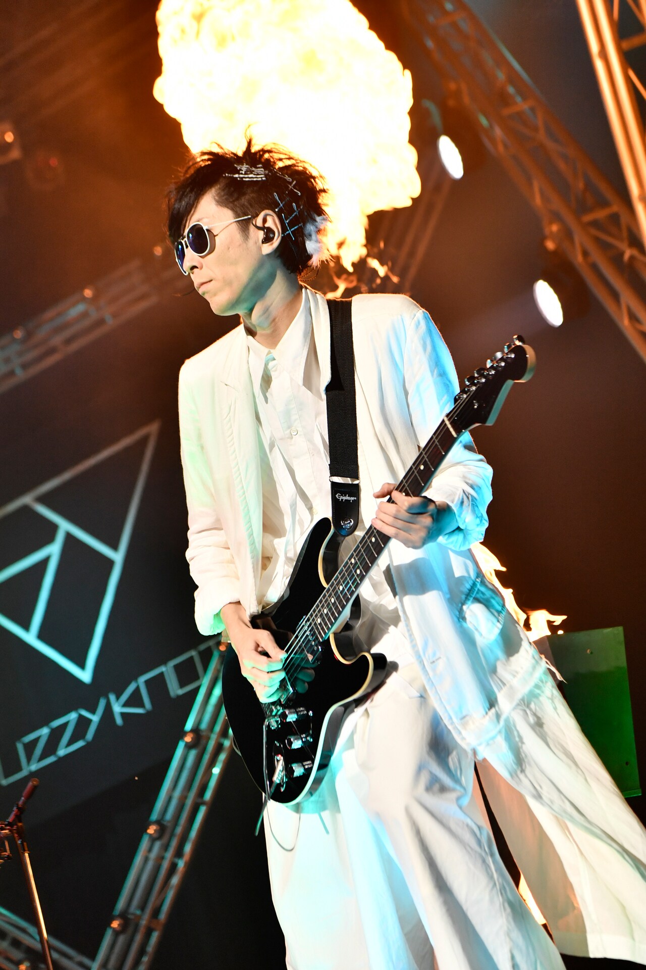 田澤孝介（Vo）（撮影：江隈麗志） - fuzzy knotがZepp Tokyoで初