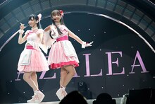 左から諏訪ななか、小宮有紗。(c)2017 プロジェクトラブライブ！サンシャイン!!　