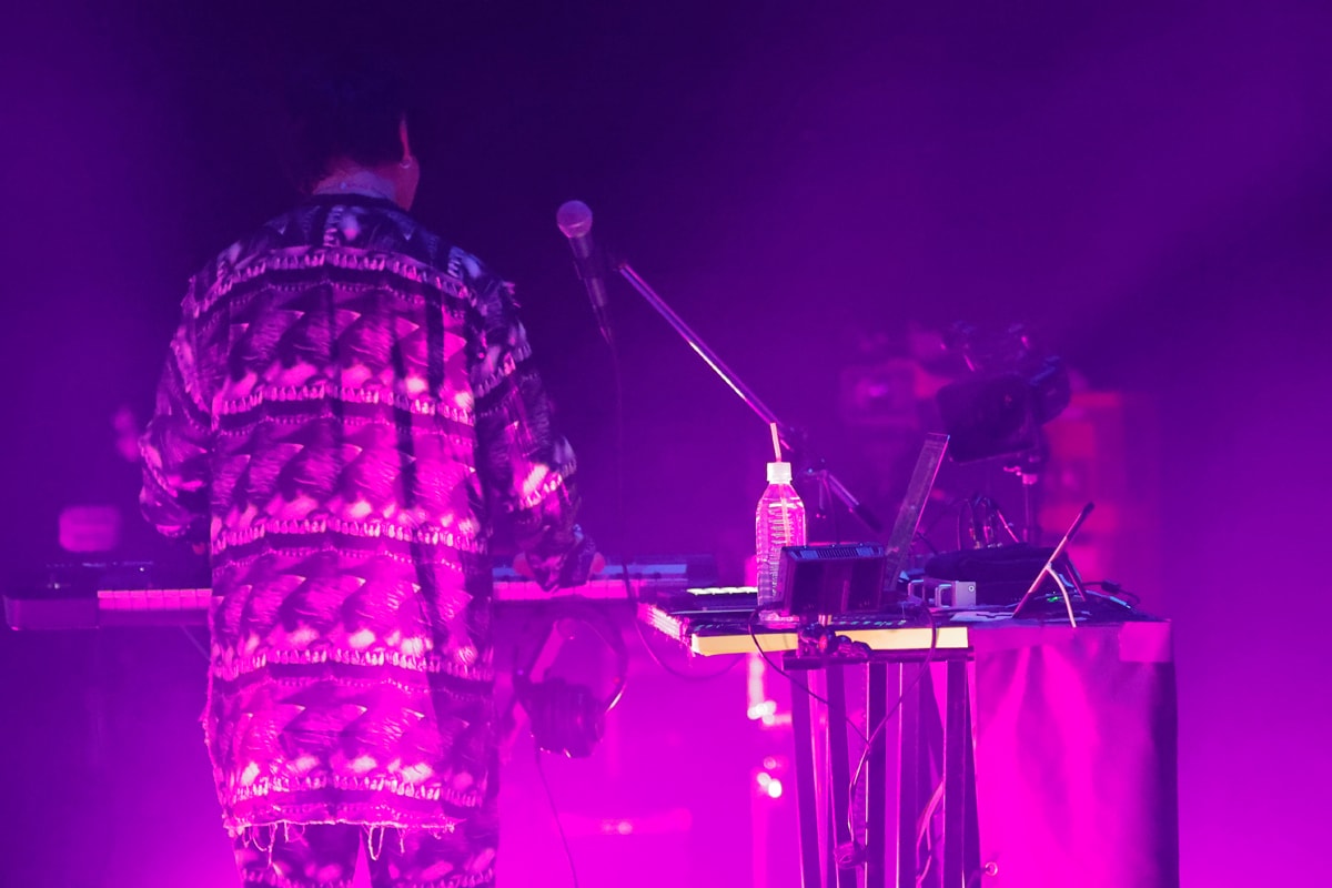 DUSTCELLが憧れの地・Zepp Tokyoに、新曲も披露された3rdワンマン