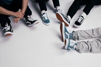 VANS × BUMP OF CHICKENコラボレーションスニーカー