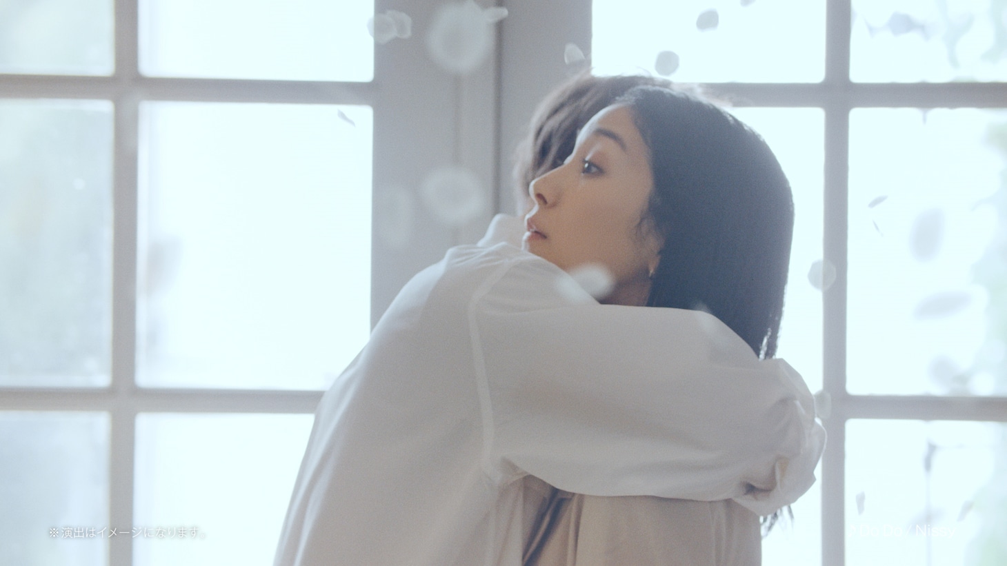 「P-sha」テレビCM「離したくない、この香り篇」より。