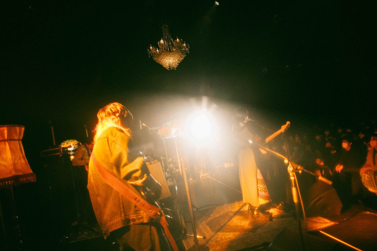 chilldspot「the youth night」追加公演の様子。